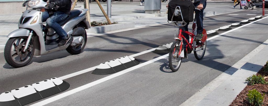 ZICLA Zipper • sistem modular pentru separarea fluxurilor de trafic urban